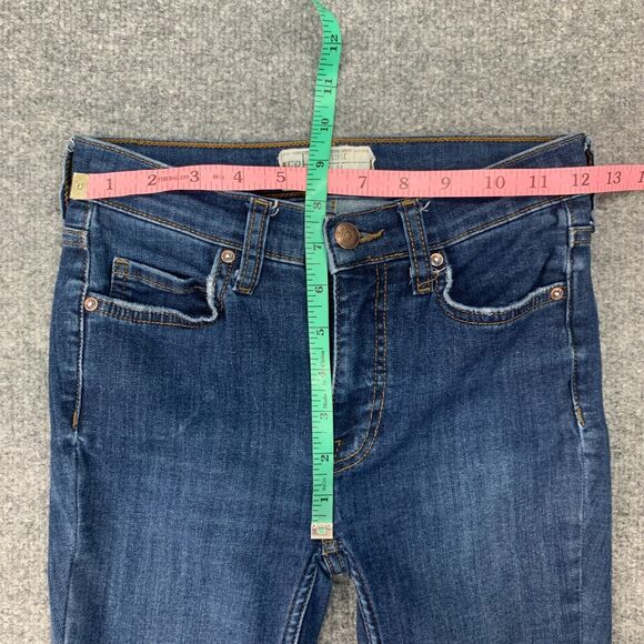 Free People Skinny Jean Womens 24 Destroyed Busted Knee Distressed Denim Zip Fly - Picture 6 of 15